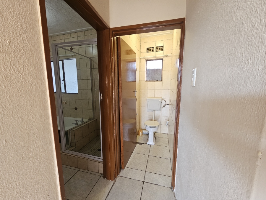 To Let 2 Bedroom Property for Rent in Southernwood Eastern Cape